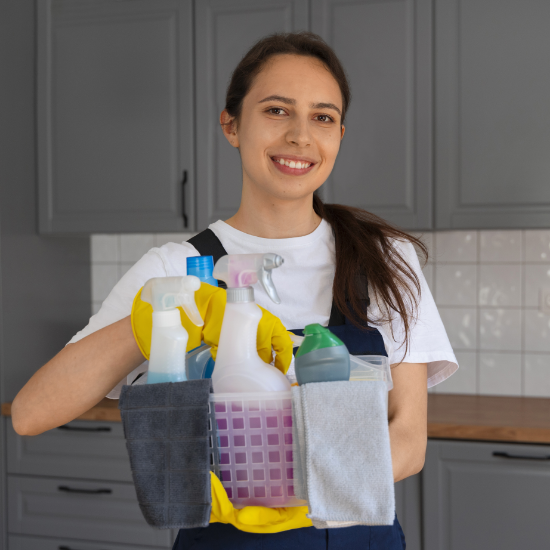 Maria services by LIMPEZA NETTOYAGE